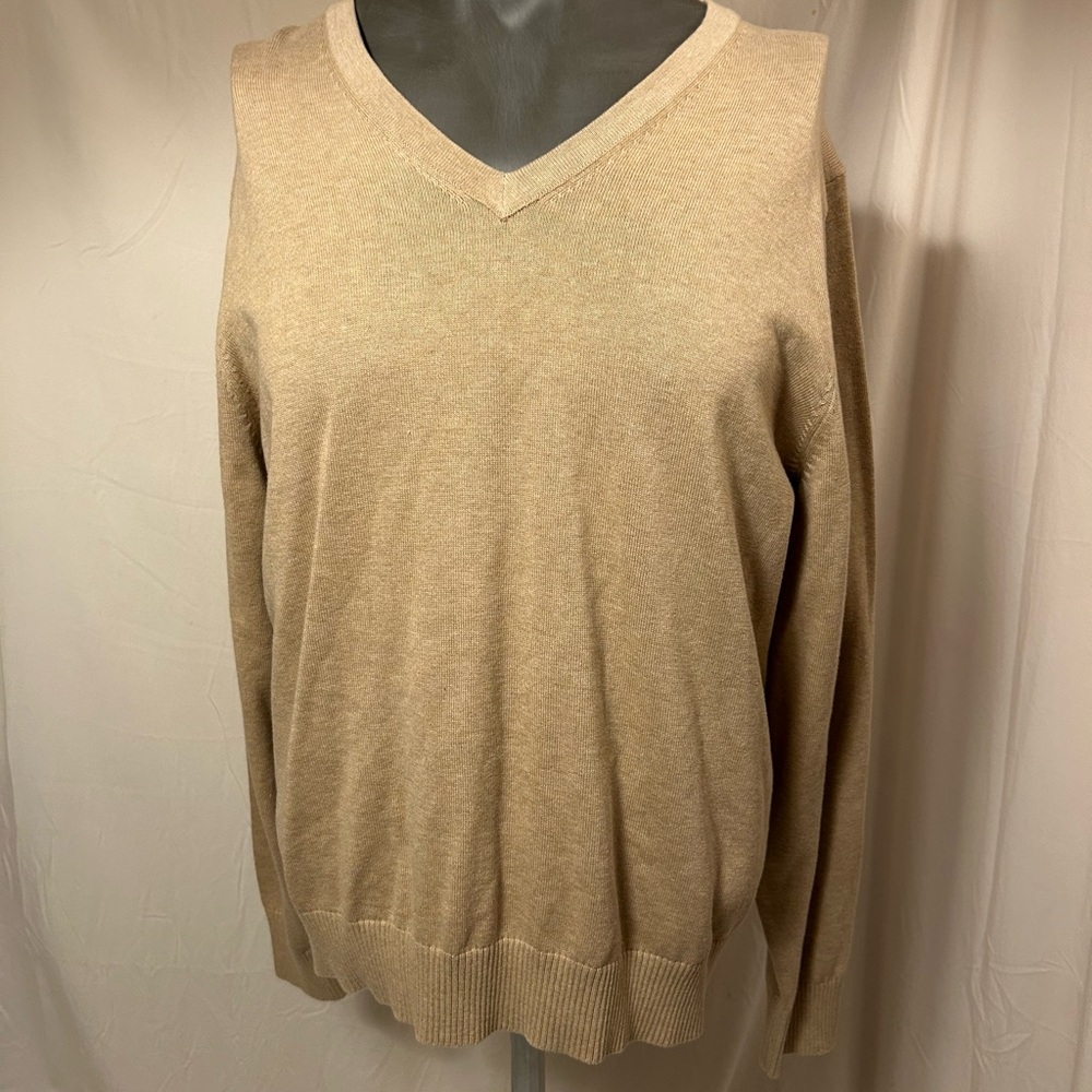Land’s End Men’s Classic V-Neck Sand Beige Layering Sweater (Size M)